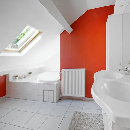 Le Clos Arbore Holiday home Libramont-Chevigny